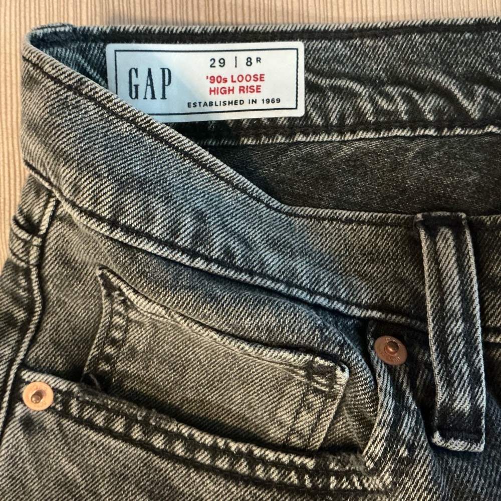GAP Gray Black sandwash '90s Loose High Rise Jeans - Picture 5 of 11